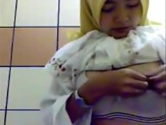 Cute Malay Teen (loyalsock)